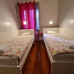 Shangri-la Anjos B&B 2*
