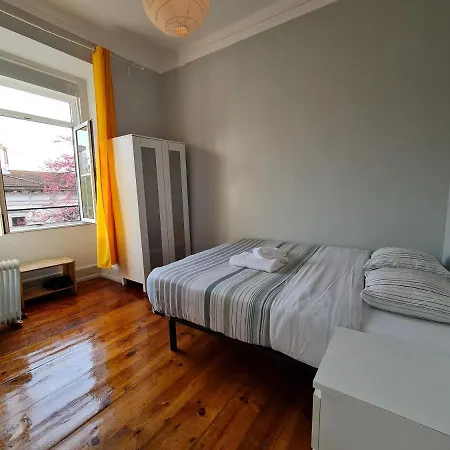 Bed & Breakfast Shangri-la Anjos Lisboa