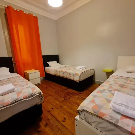 Shangri-la Anjos Bed & Breakfast 2*