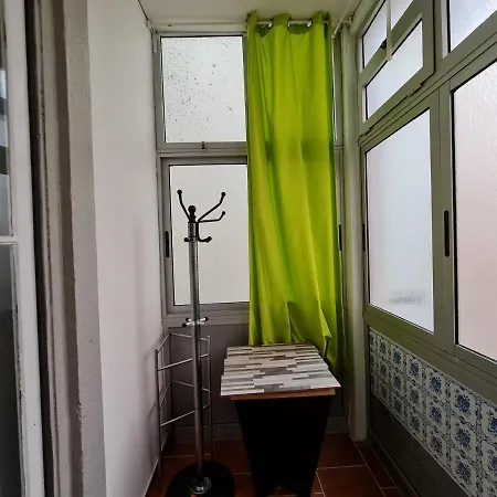 Shangri-la Anjos Bed & Breakfast