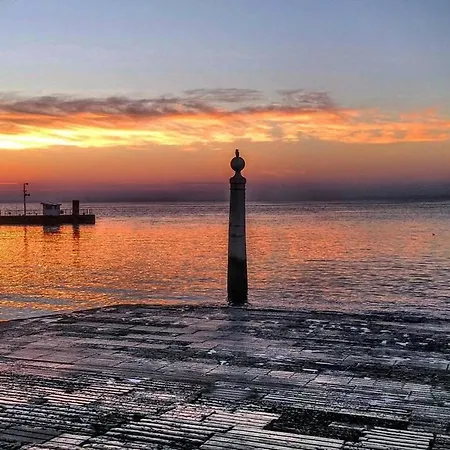 Shangri-la Anjos 2* Lisboa