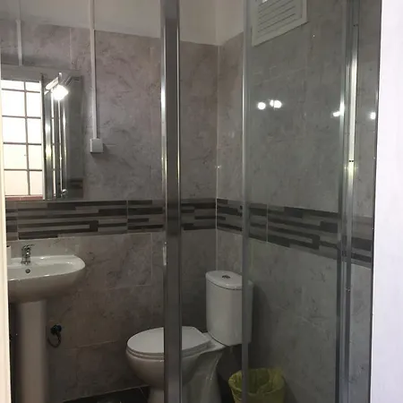 Shangri-la Anjos Bed & Breakfast Lisboa