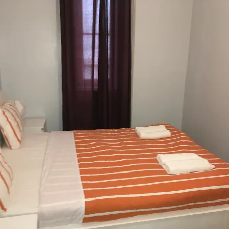 Bed & Breakfast Shangri-la Anjos Lisboa