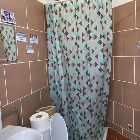 Bed & Breakfast Shangri-la Anjos