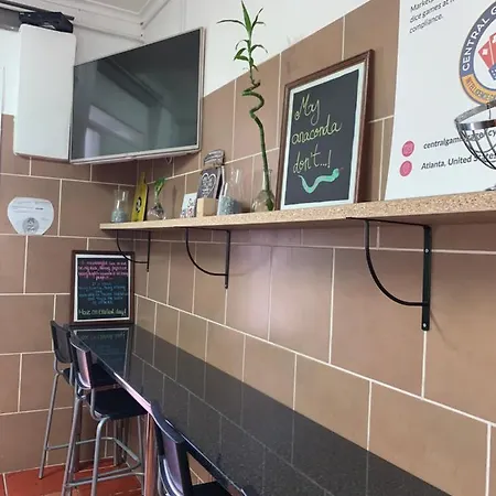 Shangri-la Anjos Bed & Breakfast Lisboa