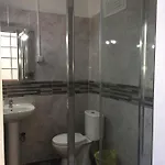 Shangri-la Anjos Bed & Breakfast Lissabon